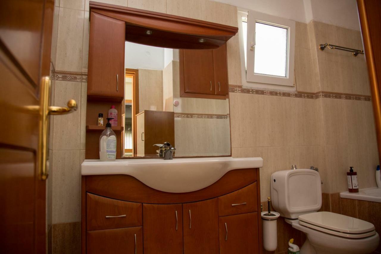 Veta'S Spacious Central Apartment Serres Ngoại thất bức ảnh
